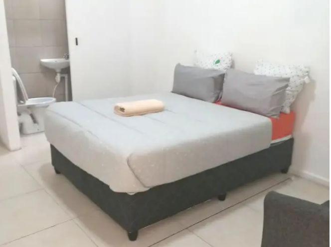 Aphiroom Guesthouse كيب تاون المظهر الخارجي الصورة